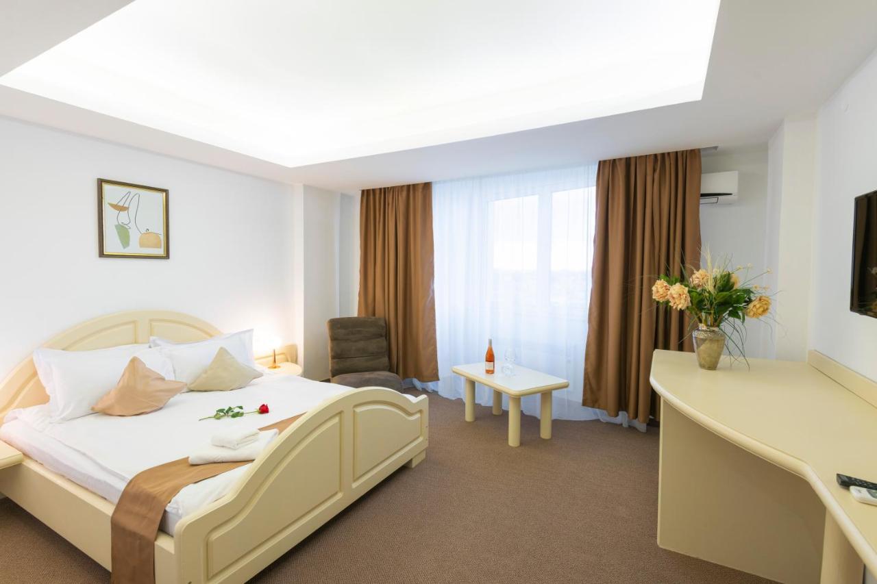 Hotel Randy Constanta Ngoại thất bức ảnh