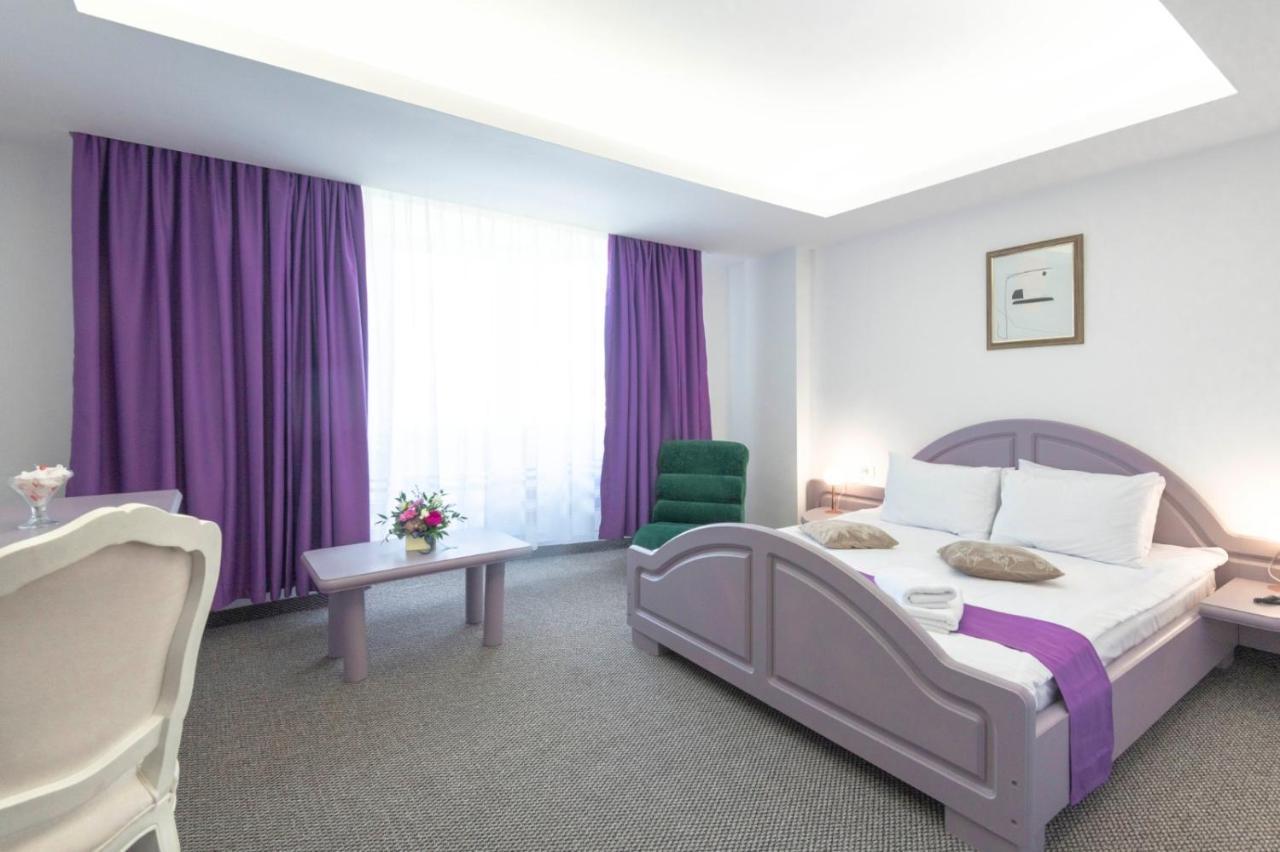 Hotel Randy Constanta Ngoại thất bức ảnh