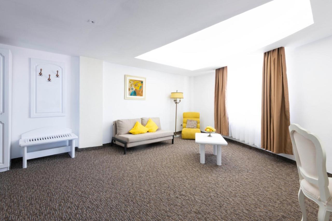 Hotel Randy Constanta Ngoại thất bức ảnh
