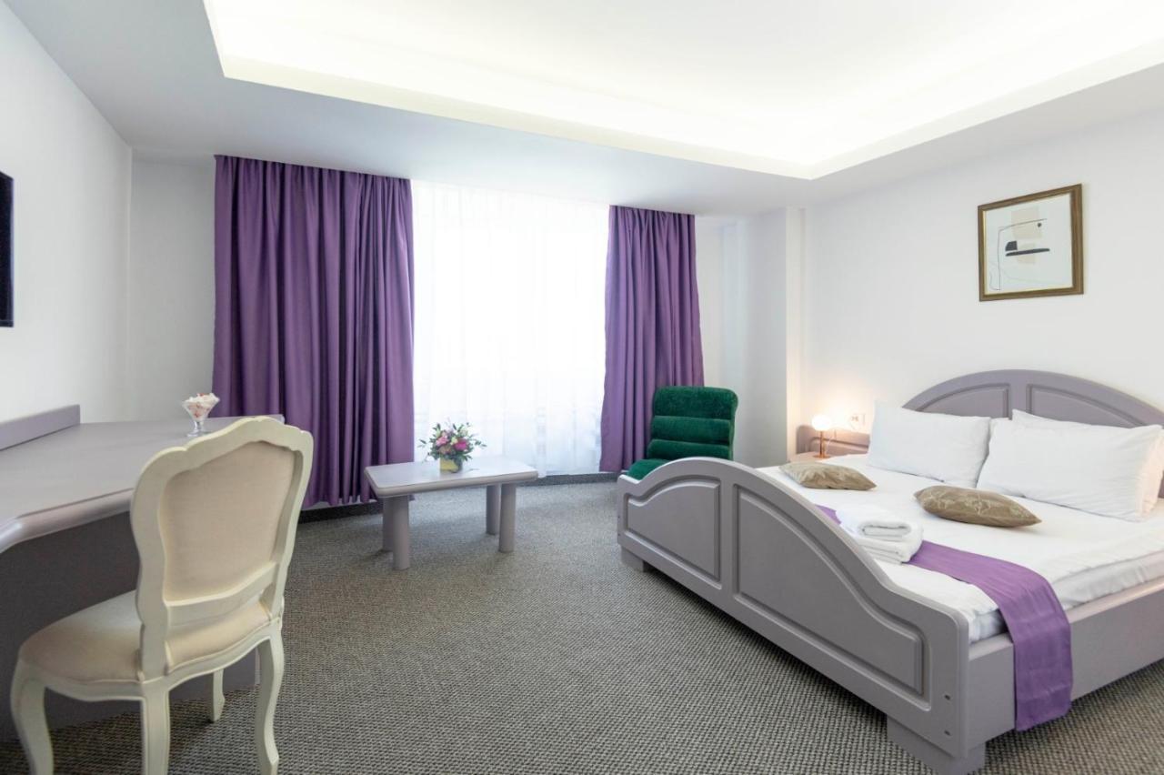 Hotel Randy Constanta Ngoại thất bức ảnh