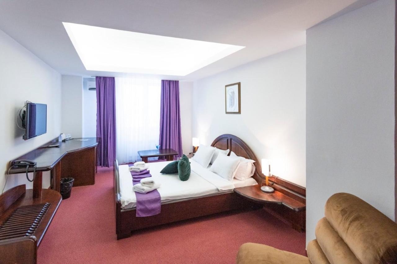 Hotel Randy Constanta Ngoại thất bức ảnh